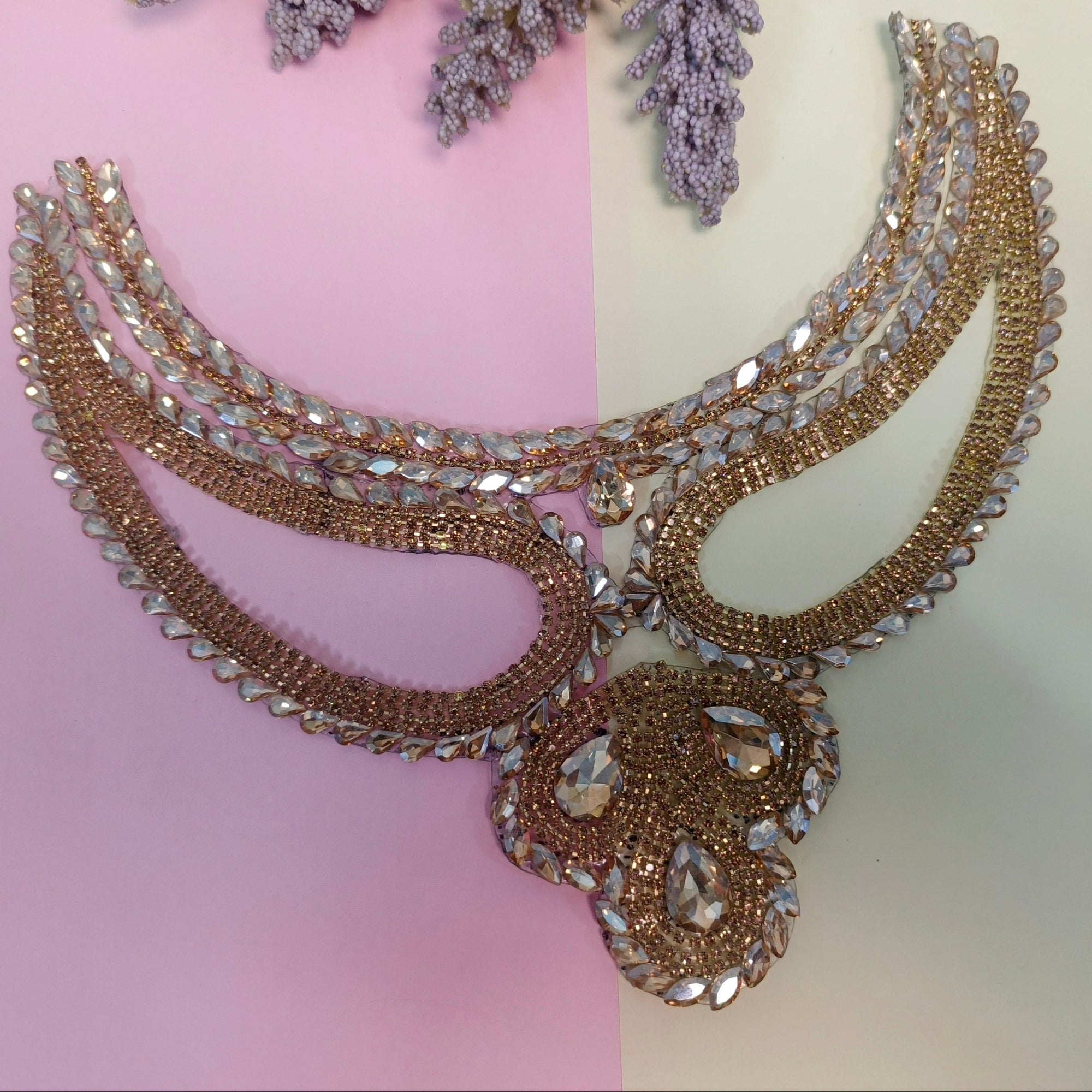 MIRROR STONE NECKLINE MN-06