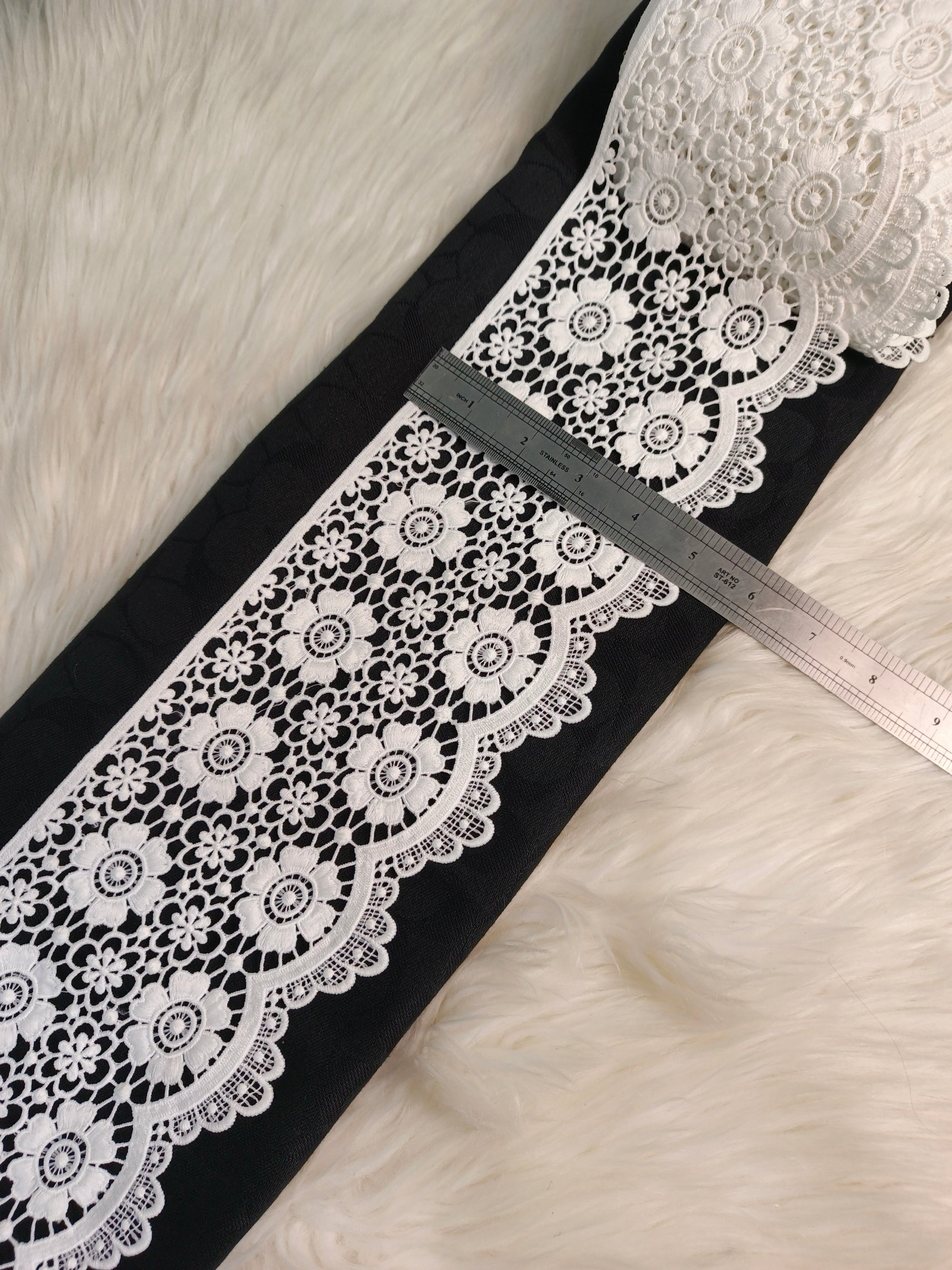 MILKY LACE D-22