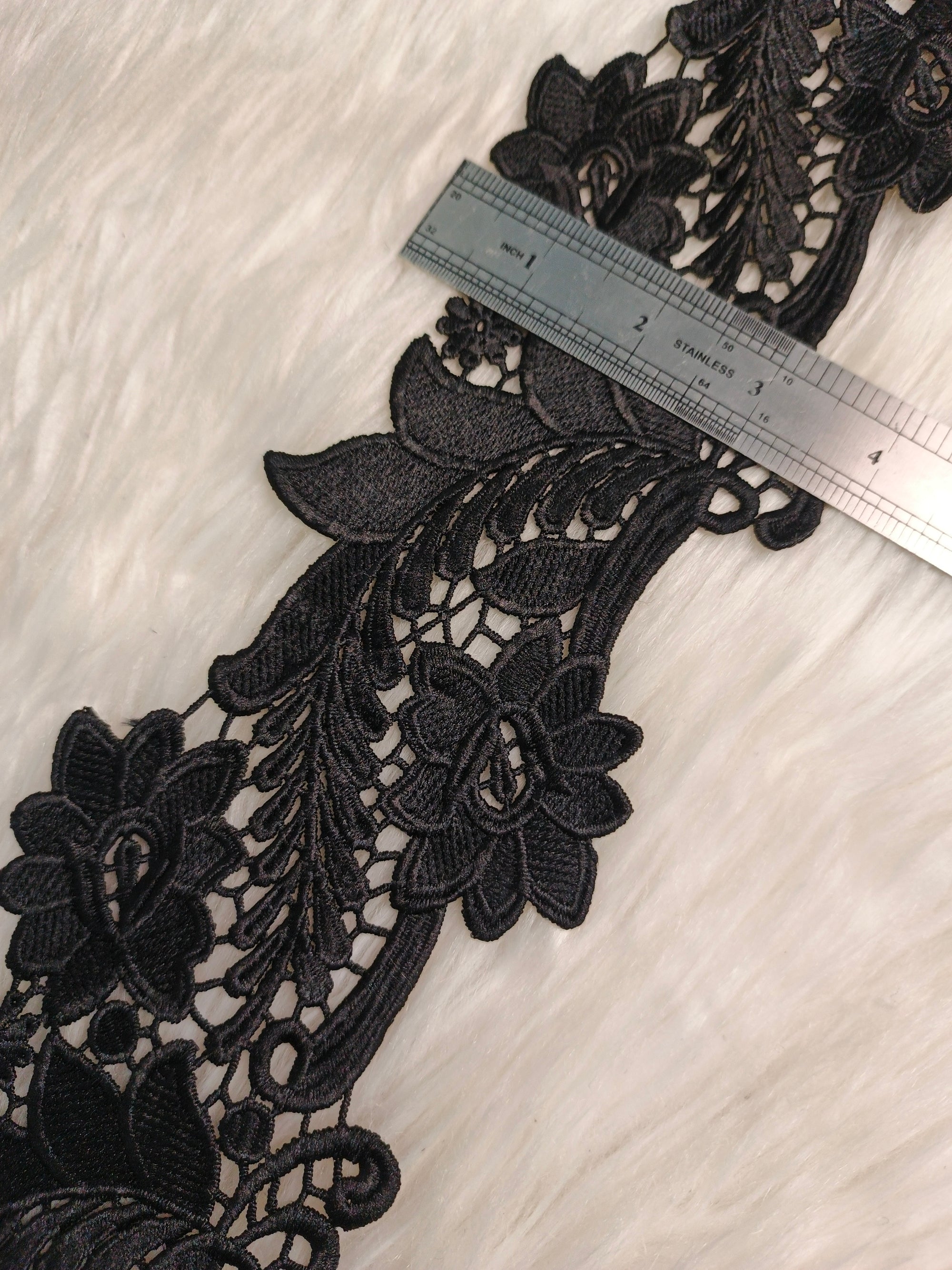MILKY LACE D-40