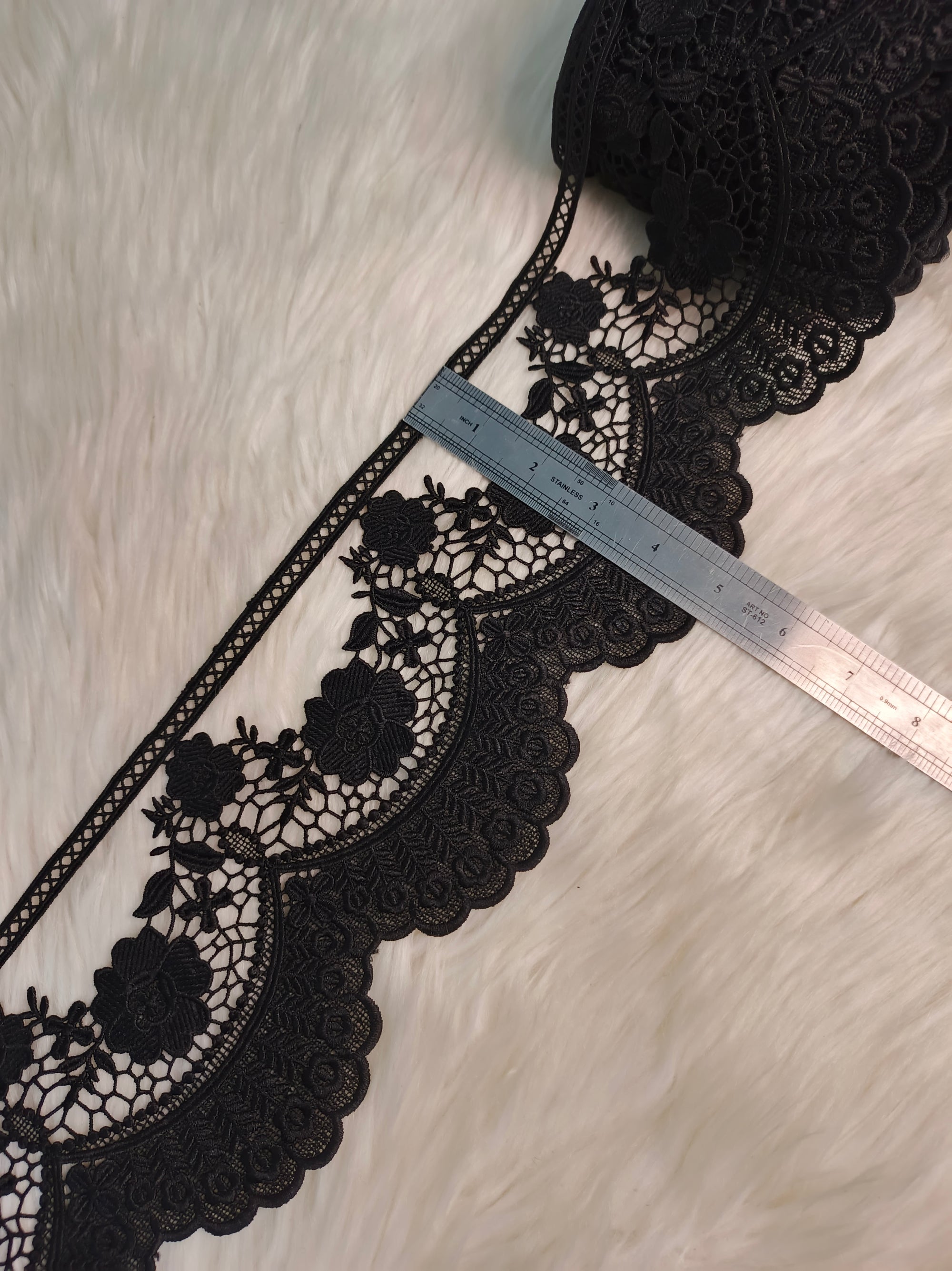 MILKY LACE D-25
