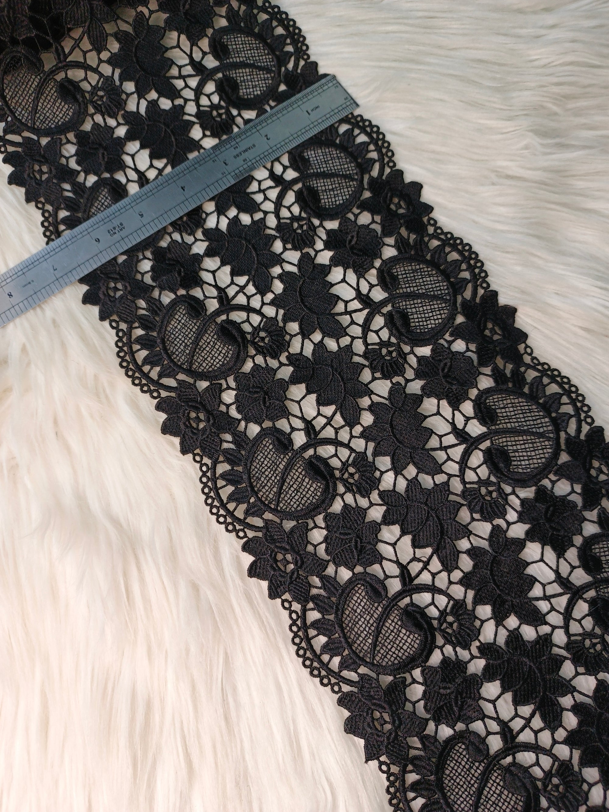MILKY LACE D-27