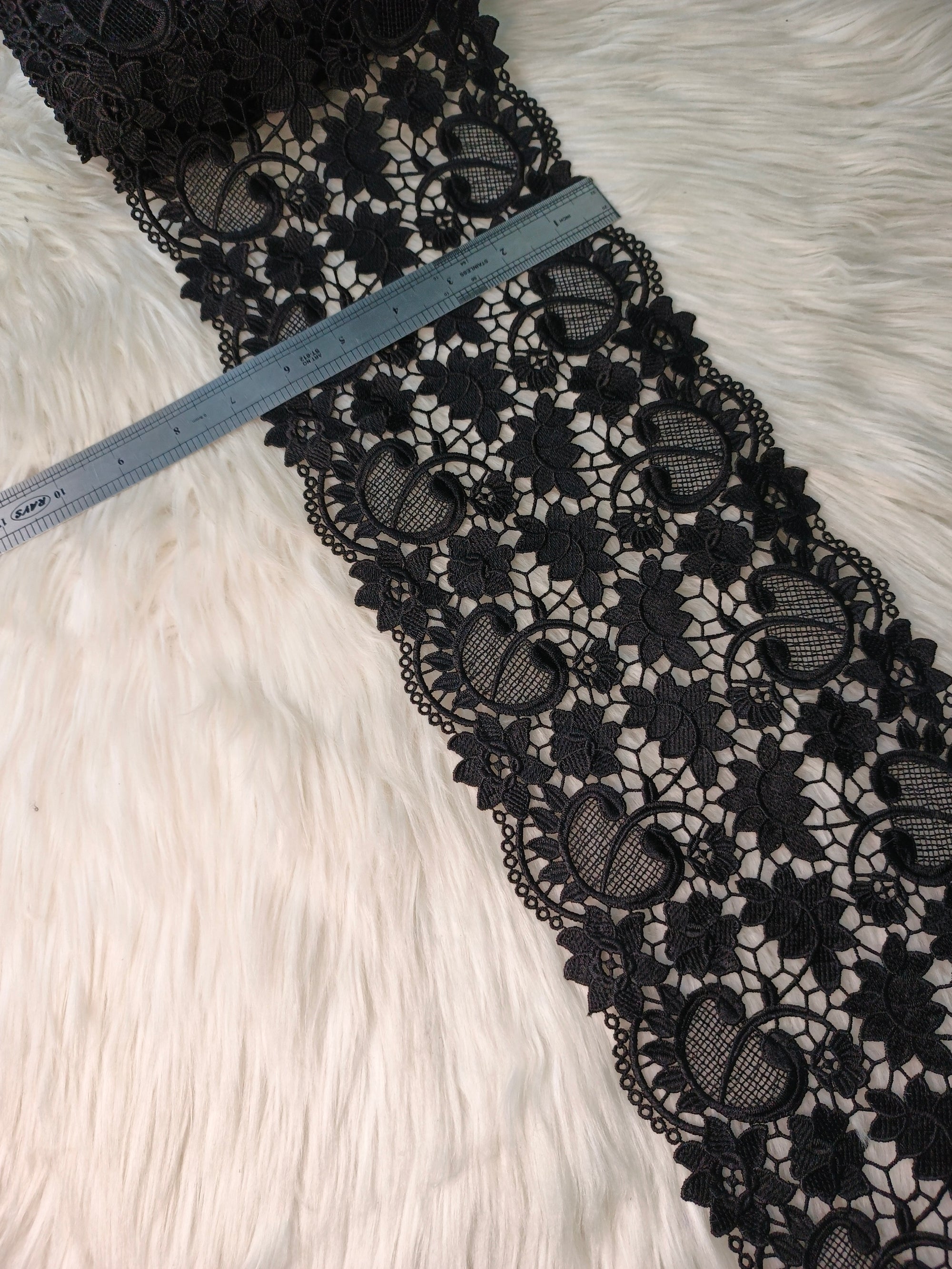 MILKY LACE D-27