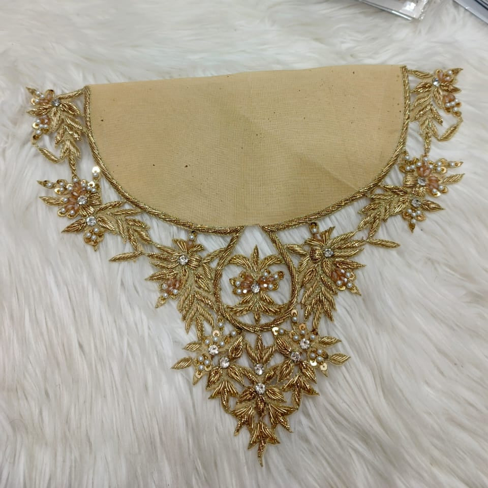 KORA DABKA NECKLINE KN-01