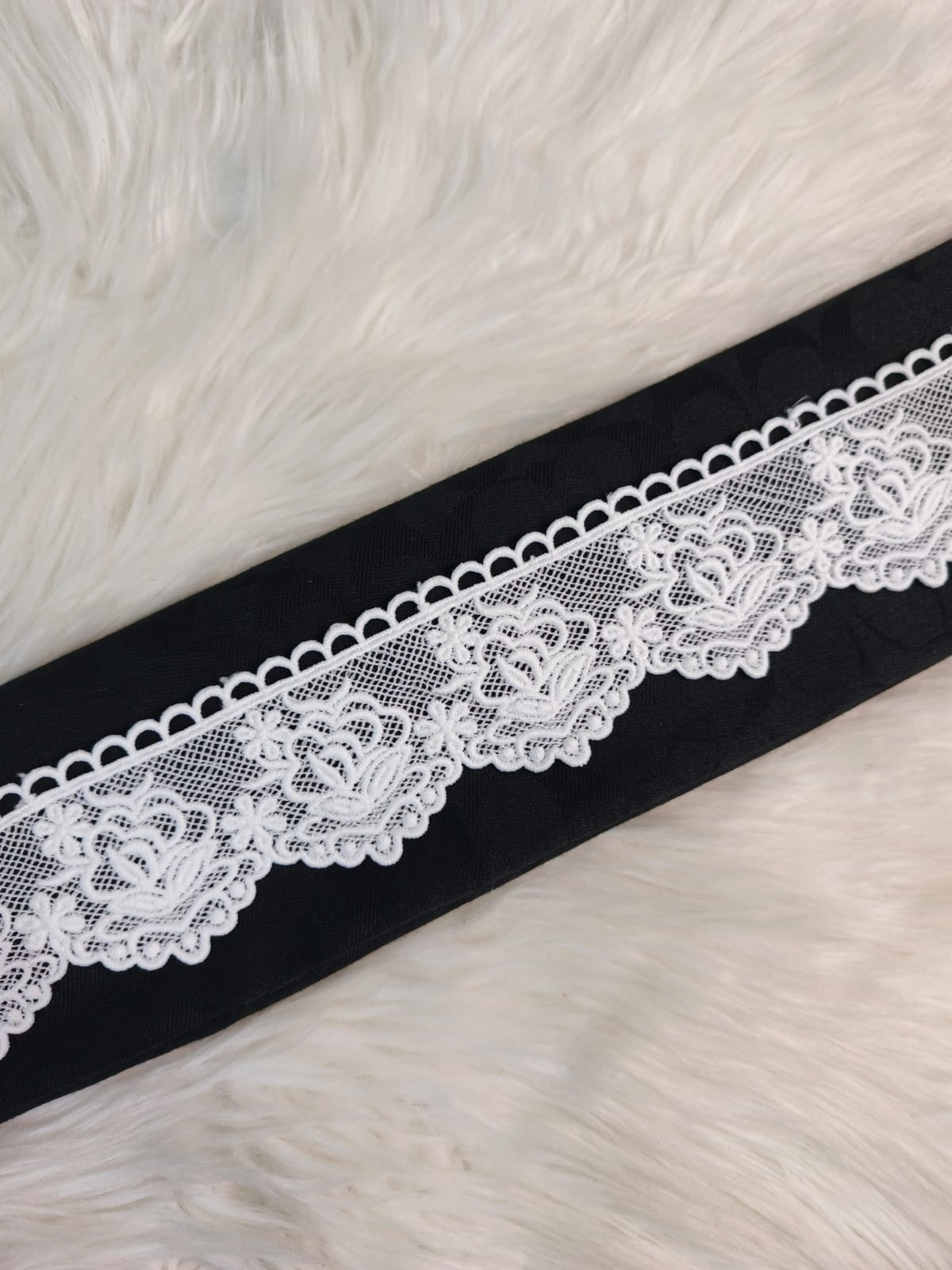 MILKY LACE DESIGN D-01