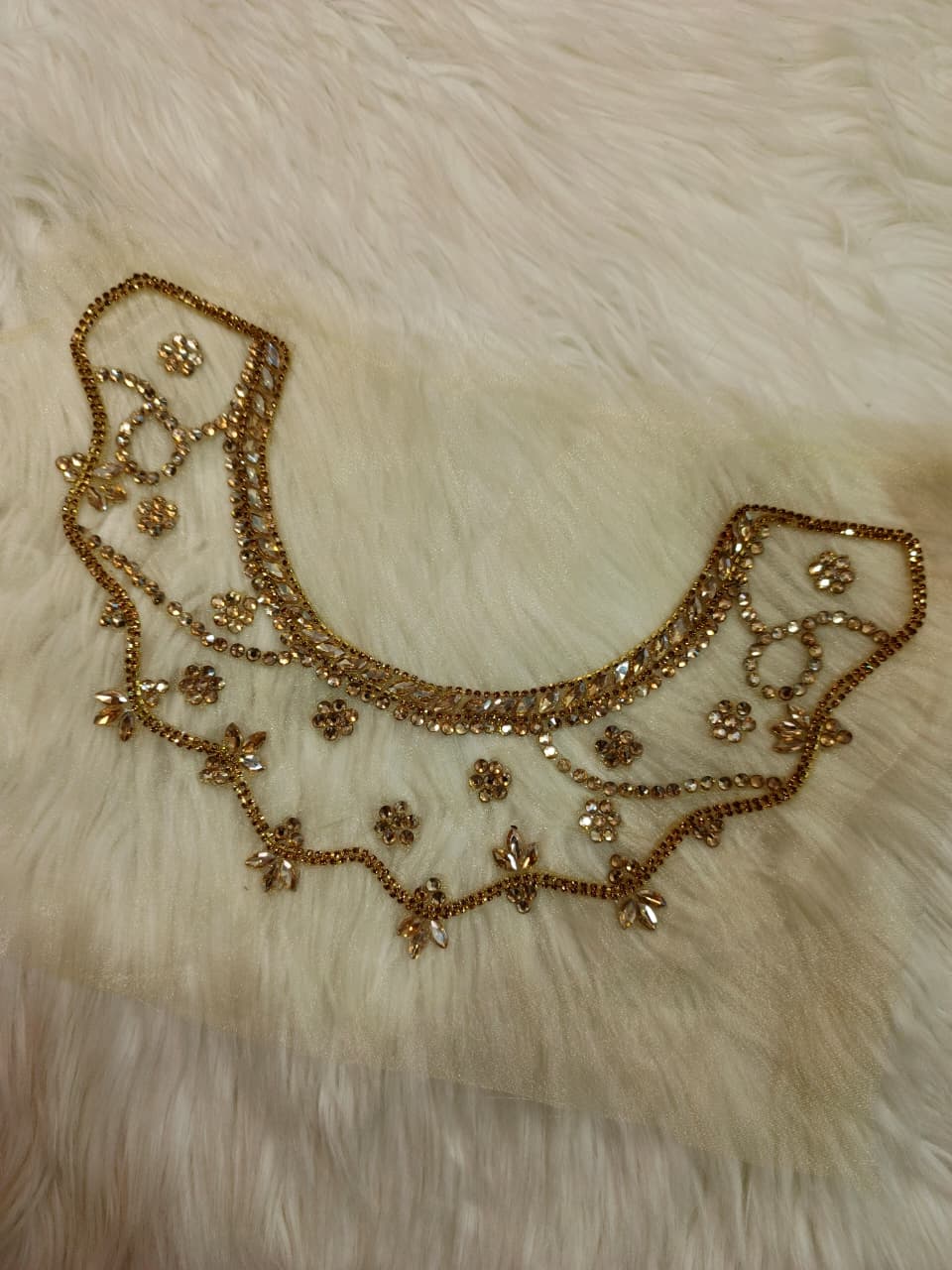 MIRROR STONE NECKLINE MN-03