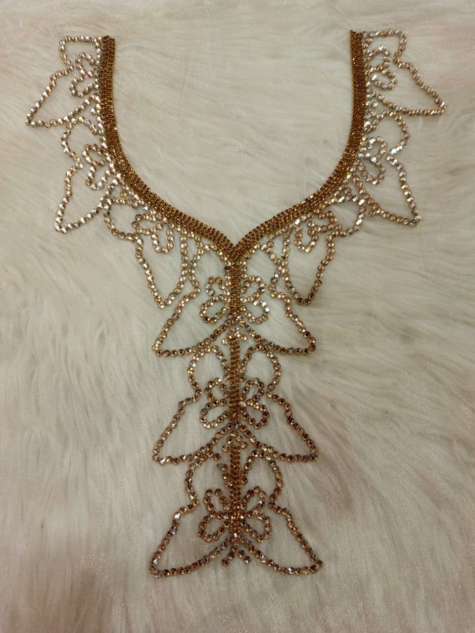 MIRROR STONE NECKLINE MN-02